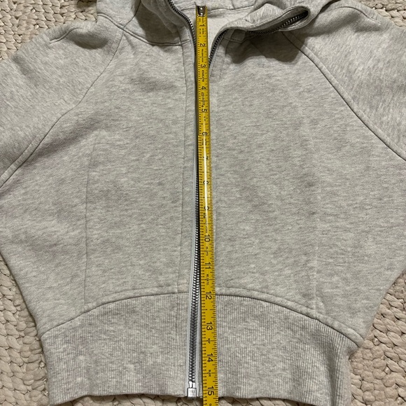 Lululemon scuba cropped full zip hoodie - Picture 10 of 11